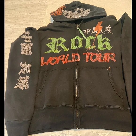 The great china wall hoodie shop
